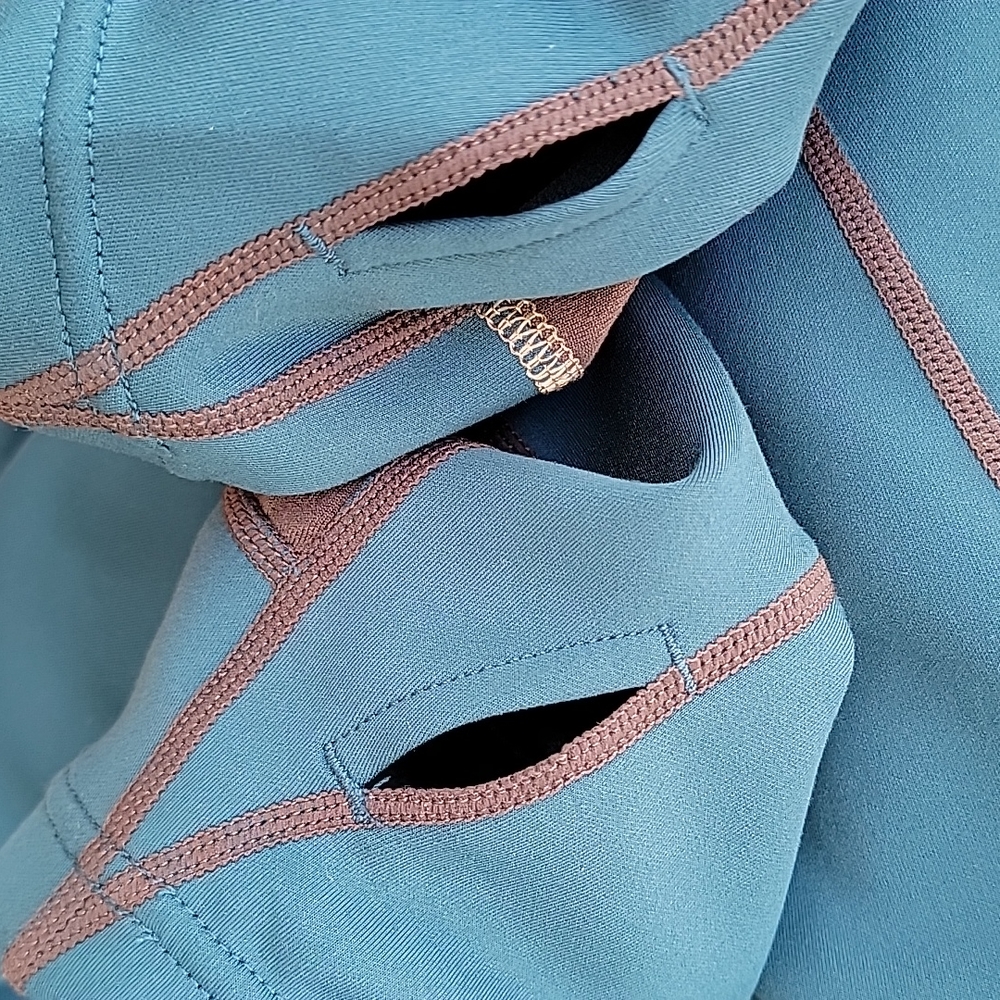 Active Quarter Zip - Picture 5 of 12